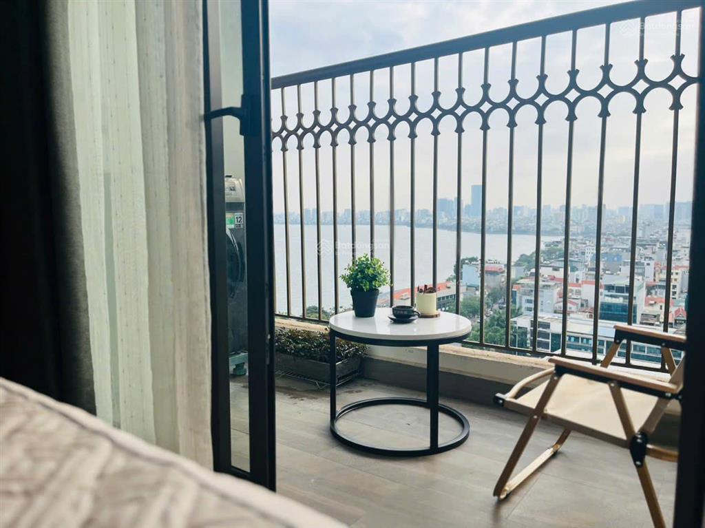 Bán căn 1pn view hồ tây tại tòa e1  d'el dorado, full nội thất. giá 5.8 tỷ  hàng hiếm