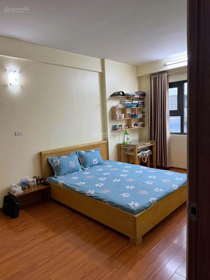 Chính chủ bán căn hộ 2pn 66m2  full nt  sổ đỏ lâu dài  giá 5.2 tỷ tây hồ