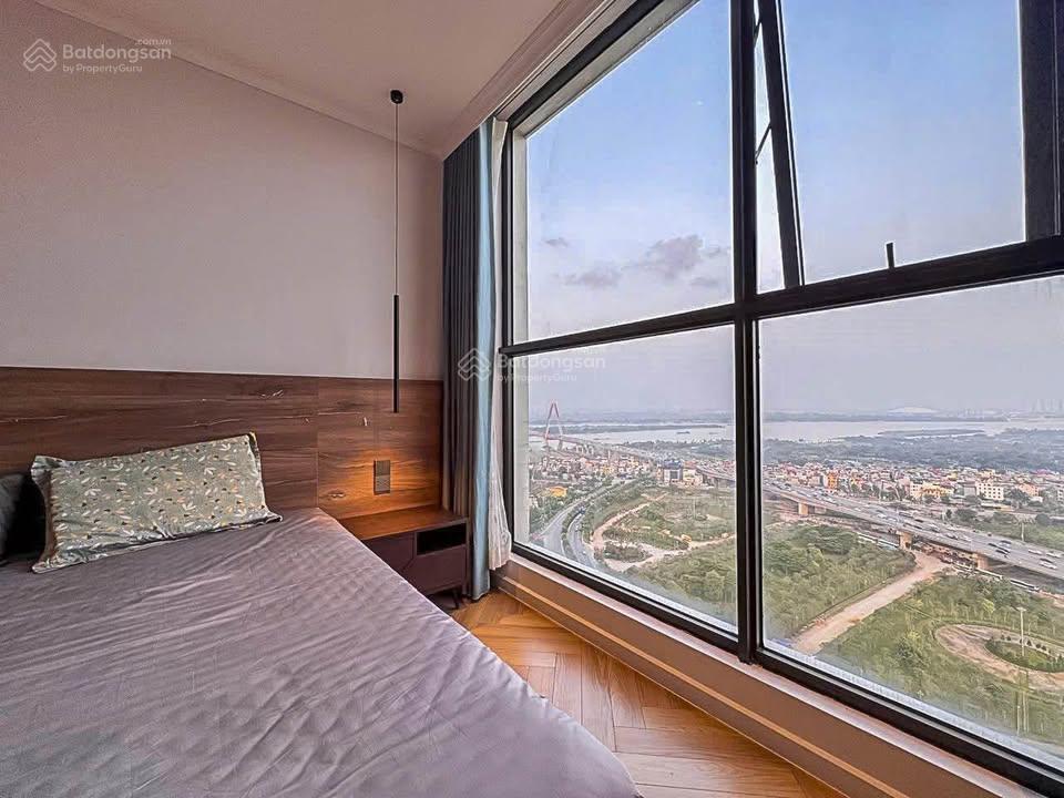 Sunshine riverside  căn hộ 2 ngủ 2 vệ sinh view cầu nhật tân, sông hồng. giá 6.7 tỷ bao phí
