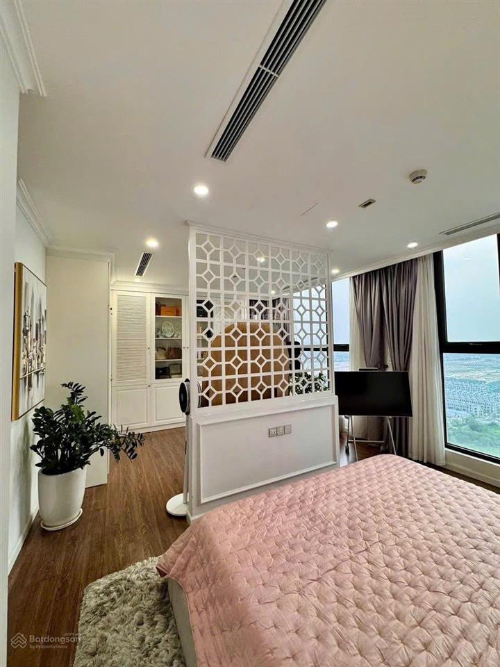 Bán căn hộ 3pn tòa sunshine riverside  tầng cao full nội thất  sổ đỏ lâu dài  giá 8.65 tỷ/91m2