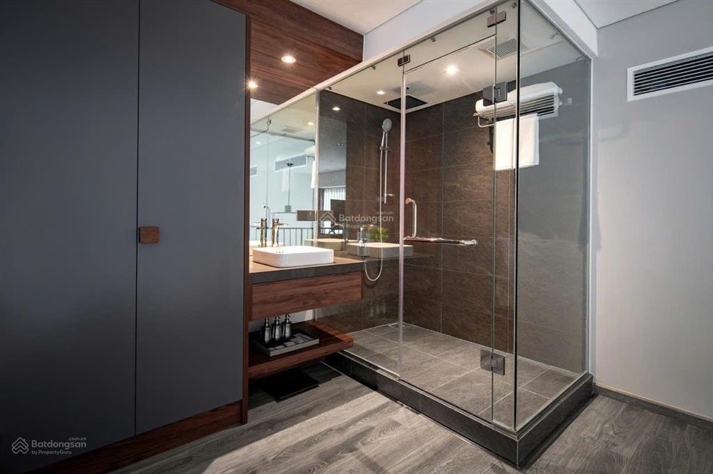 Duplex pentstudio 699 lạc long quân  58m2 full nội thất hiện đại  sổ lâu dài. giá 6,7 tỷ