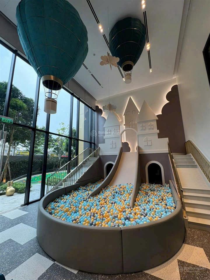 Bán căn studio 45m2 tòa heritage westlake  677 lạc long quân  nội thất cơ bản  giá 3.6 tỷ