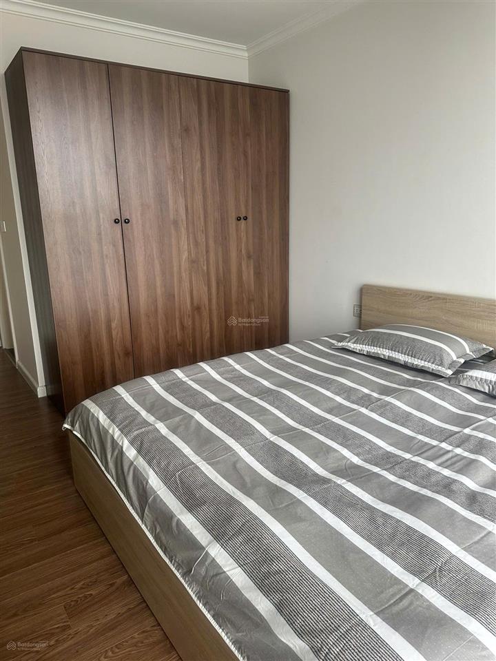 Bán căn 2 ngủ 2wc tòa sunshine riverside tây hồ  dt 62m2 view thoáng, sổ đỏ lâu dài. giá 6.2 tỷ