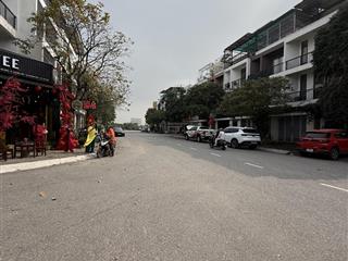 Biệt thự ao sào  hoàng mai | ô tô tránh  khu ở vip | giá 20 tỷ