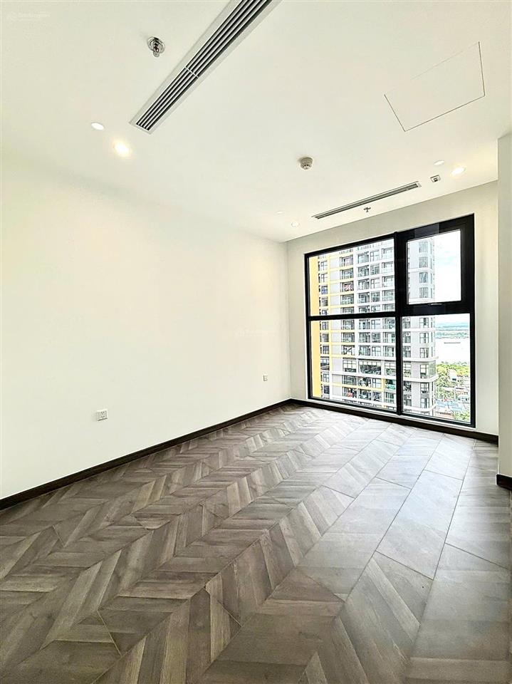 Bán cc the beverly  vinhomes grand park, 3,3 tỷ, 53,9m2, view đẹp, p long bình, q9, hcm