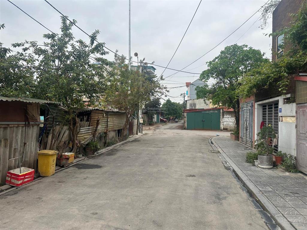 Chính chủ cần tiền gửi bán gấp mảnh đất đẹp có sẵn nhà 3 tầng tiên hội, trung thôn, đông anh hà nội
