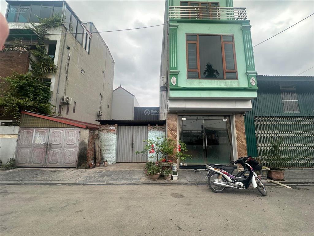 Chính chủ cần tiền gửi bán gấp mảnh đất đẹp có sẵn nhà 3 tầng tiên hội, trung thôn, đông anh hà nội