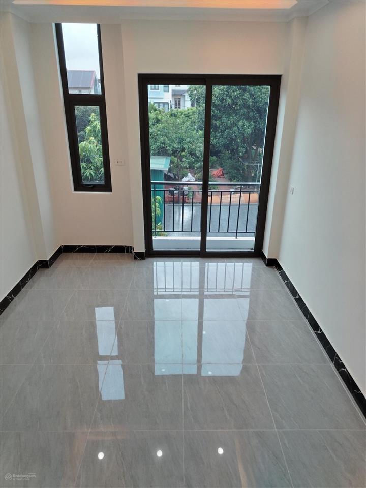 Chính chủ gửi bán căn nhà 4 tầng mới tinh đẹp long lanh tại cổ dương, đông anh giá chỉ 4,3 tỷ.