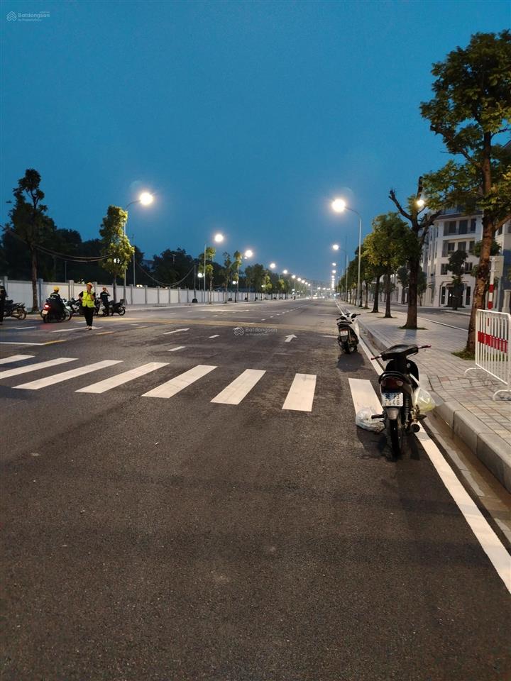 Giá cực kỳ tốt chỉ 37triệu/m có ngay căn hộ thương mại dịch vụ kinh doanh dòng tiền tại vin cổ loa.