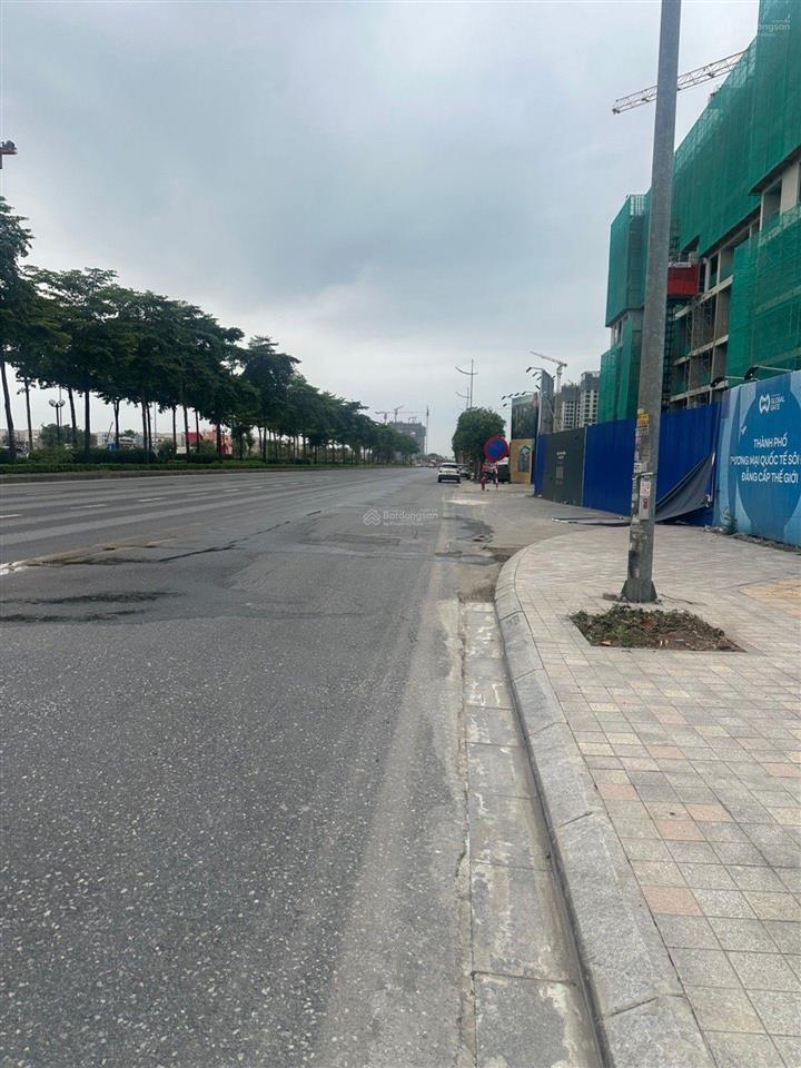 Chính chủ gửi bán căn nhà 5 tầng xuân canh, đông anh hà nội! giá chỉ 4 tỷ.