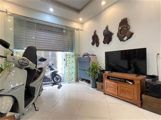 Chính chủ gửi bán gấp căn nhà 3 tầng dân xây thôn mai hiên, mai lâm, đông anh, hà nội.
