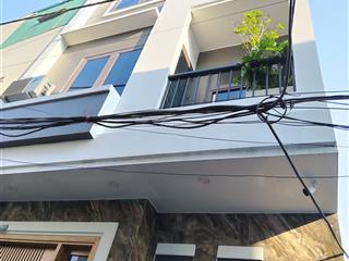 Chính chủ cần tiền gửi bán gấp căn nhà 4 tầng thôn phúc thọ, đông anh, hà nội.