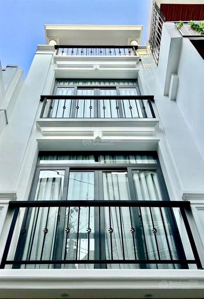 Nhà đẹp 4 tầng  hẻm xe tải  huỳnh văn bánh  phú nhuận  giá chốt nhỉnh 9 tỷ