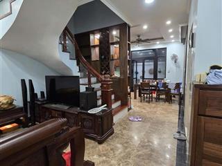 Bán căn liền kề tại vinhomes gardenia, diện tích 93m2, 5 tầng, thang máy, gara ô tô, giá 48.6 tỷ