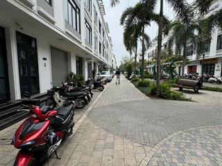 Bán nhà tại vinhomes gardenia, 48,5 tỷ, 93m2, 5 tầng, thang máy, mặt tiền 6m, nam từ liêm, hn hot!