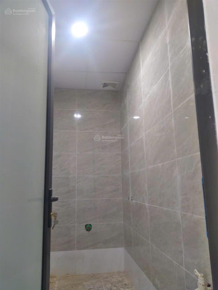 Bán căn shophouse sổ lâu dài 188m2  nhà mới 4 tầng  vỉa hè rộng, ô tô chánh. giá 10.5 tỷ bao phí