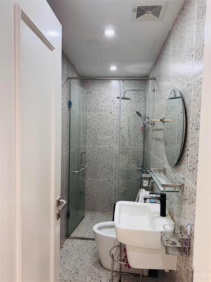 Bán căn 82m2 3pn2vs full đồ, view pháo hoa, trung tâm triển lãm. giá nhỉnh 5 tỷ ( có thương lượng )