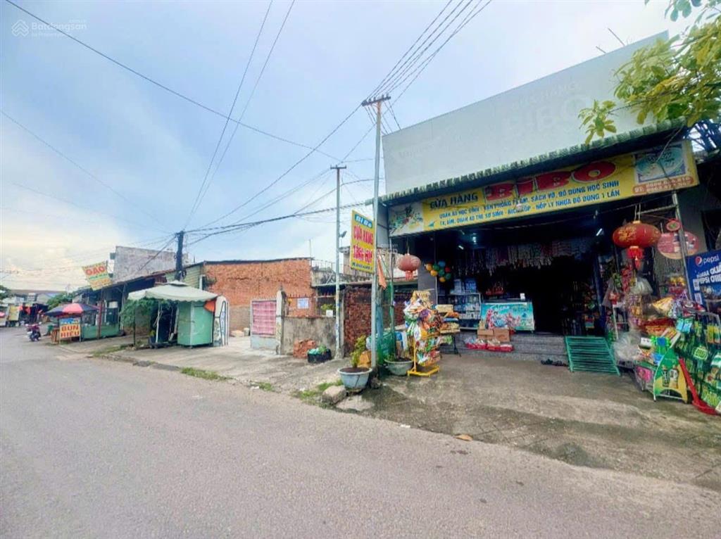 Bán đất tại 130 nguyễn trung trực, 1,6 tỷ, 64.5m2, mặt tiền 12m, ngõ rộng 32m, giá ưu đãi đẹp