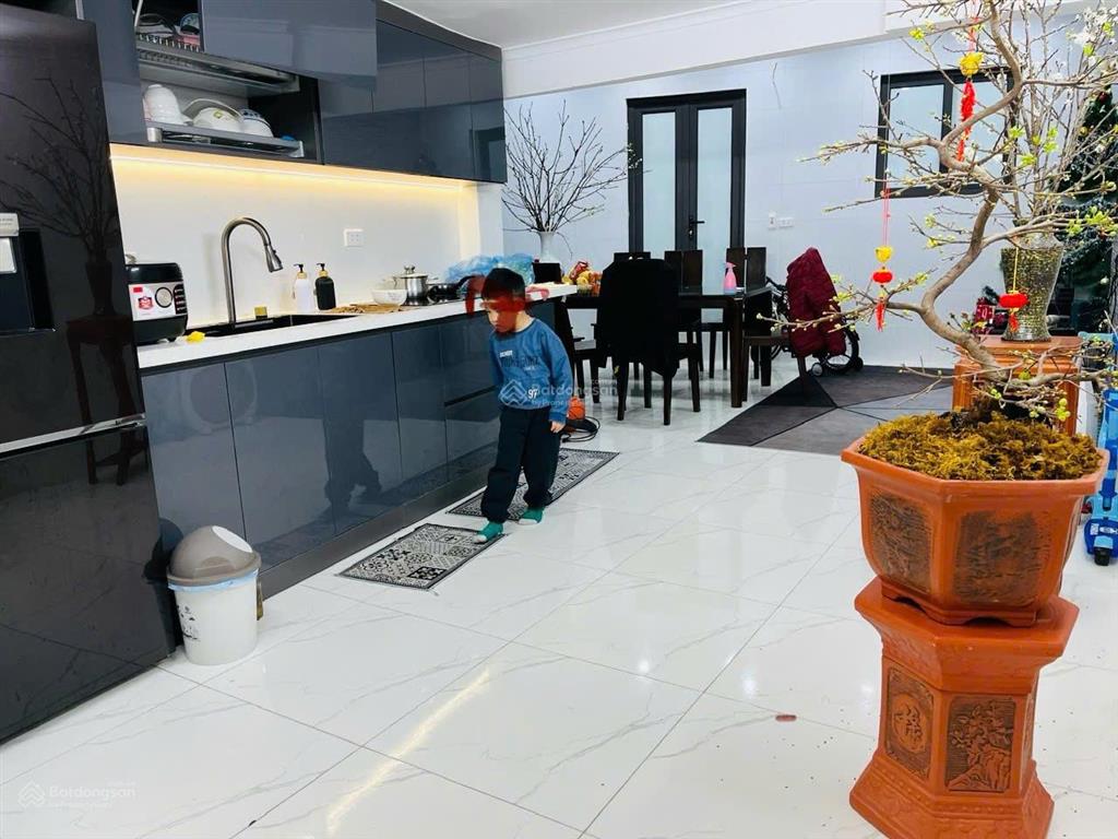 Bán nhà riêng chính chủ trong ngõ tại giữa phố khâm thiên, gần mặt phố, cách đường 50m