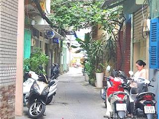 Ngô gia tự quận 10  sát ngã 7 lý thái tổ  20m ra mặt tiền  nhà 2 tầng btct  chỉ 3tỷ28