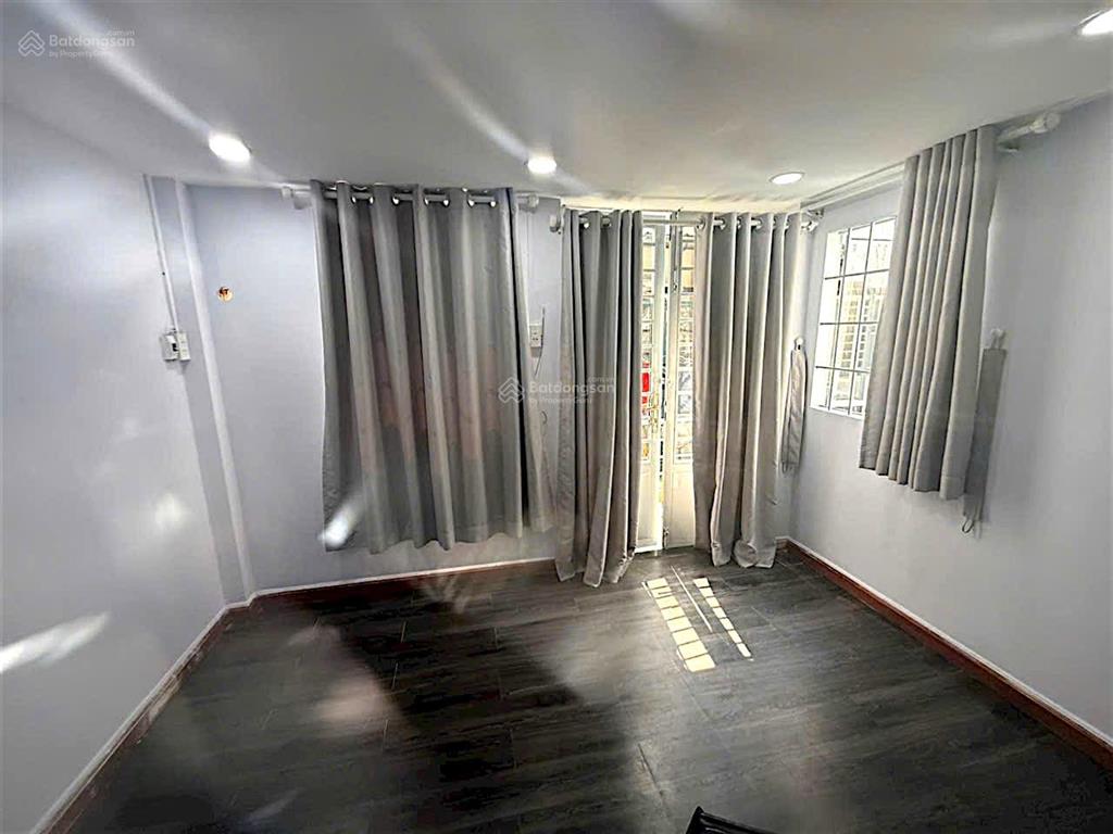 Nhà 3 tầng trần hưng đạo p1 quận 5 giáp q1 hẻm yên tĩnh gần mặt tiền chỉ 2 tỷ 95