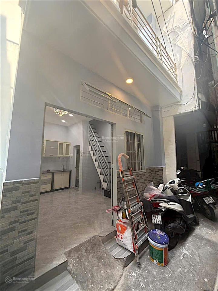 Nhà 3 tầng trần hưng đạo p1 quận 5 giáp q1 hẻm yên tĩnh gần mặt tiền chỉ 2 tỷ 95