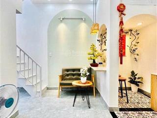 Hoàng bật đạt tân bình, nhà xinh 3 tầng 2 mặt thoáng, gần cổng t3 sân bay, chỉ 2 tỷ 85