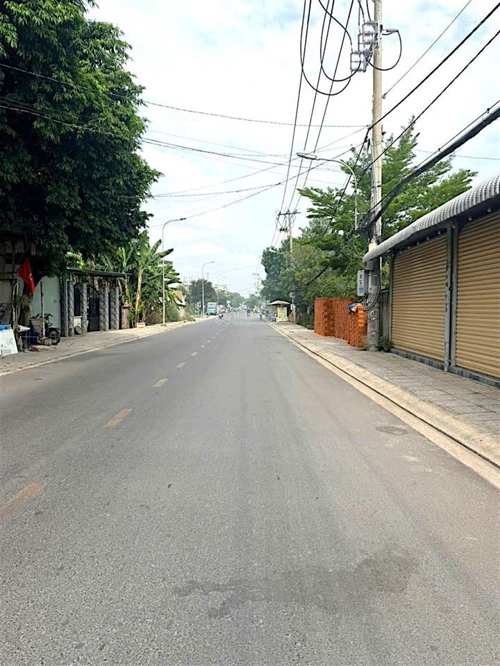 Gấprất gấp bán mặt tiền trịnh thị miếng 743m2 ngay ngã tư đặng thúc vịnh kinh doanh nhà hàng sẵn