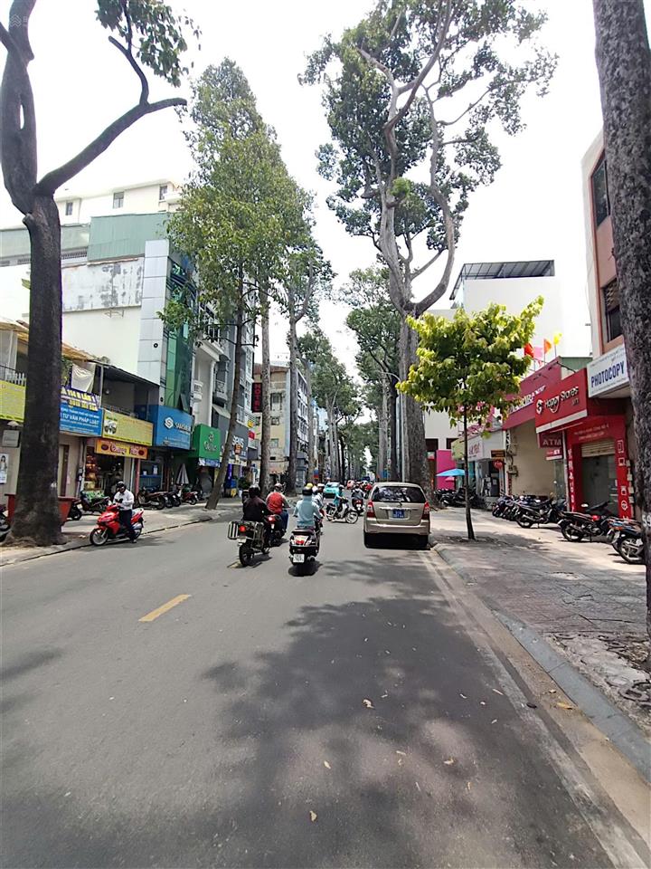 Trần quang khải q1 chdv cao cấp 8 phòng full nội thất 40m2 6 tầng chỉ 7 tỷ 75