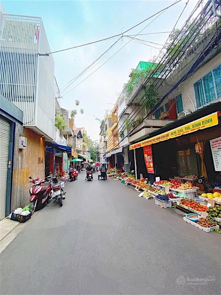 Nguyễn đình chiểu phú nhuận  2 mặt hxh thông  55m2 vuông  ngay phan xích long  chỉ 6 tỷ 85 tl