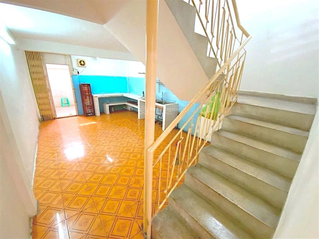 Nguyễn đình chiểu phú nhuận  2 mặt hxh thông  55m2 vuông  ngay phan xích long  chỉ 6 tỷ 85 tl