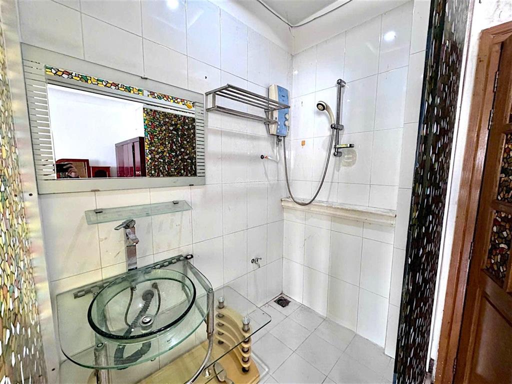 Võ văn tần quận 3 mặt tiền trung tâm 52m2 sổ riêng khai thác tốt chỉ 2 tỷ 9