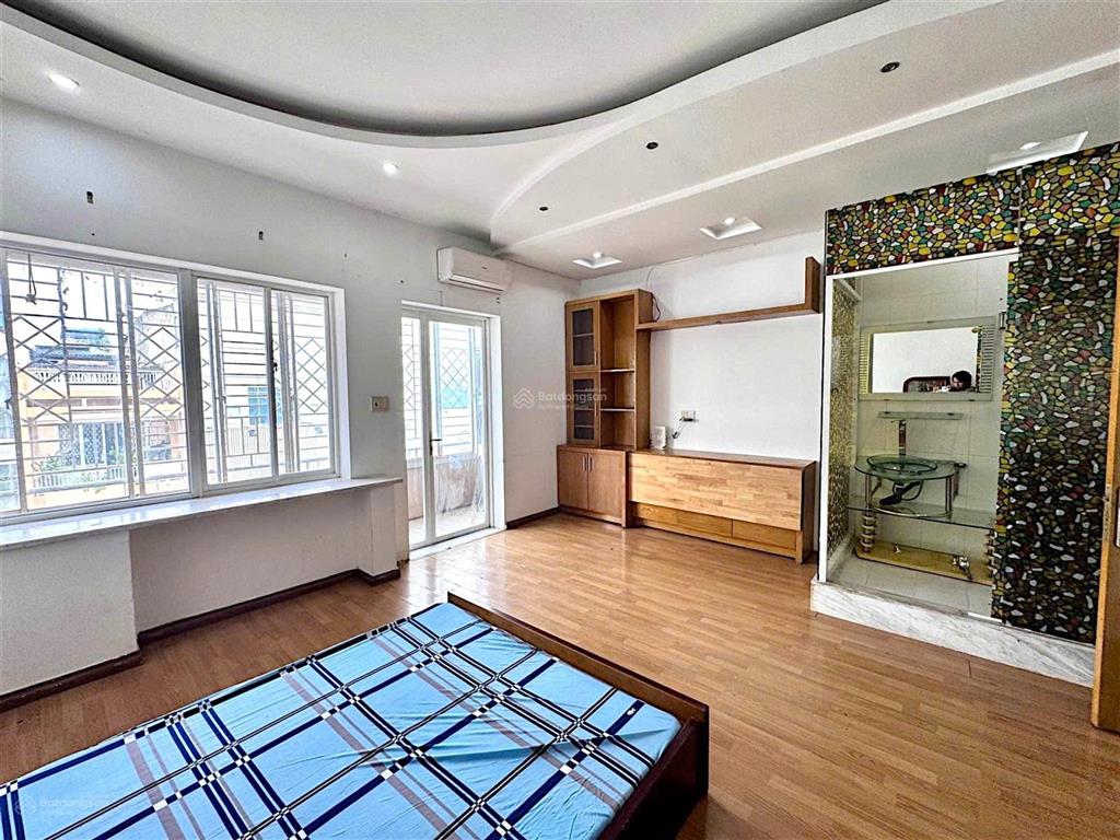 Võ văn tần quận 3 mặt tiền trung tâm 52m2 sổ riêng khai thác tốt chỉ 2 tỷ 9