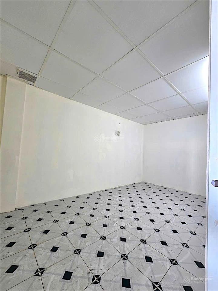 An bình q5  góc trần hưng đạo  72m2  lầu 2 view mặt tiền  3pn  chỉ 3 tỷ 2