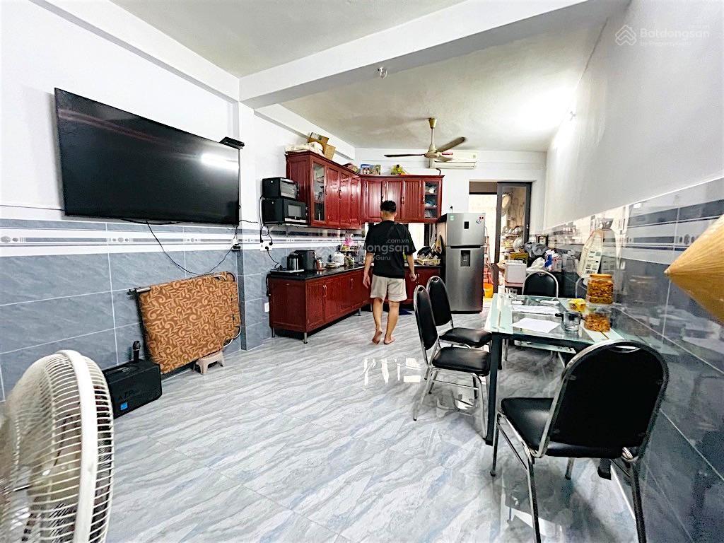 Mặt tiền nguyễn trọng tuyển  góc lê văn sỹ  51m2  4 tầng  mặt tiền kinh doanh  chỉ 13 tỷ18