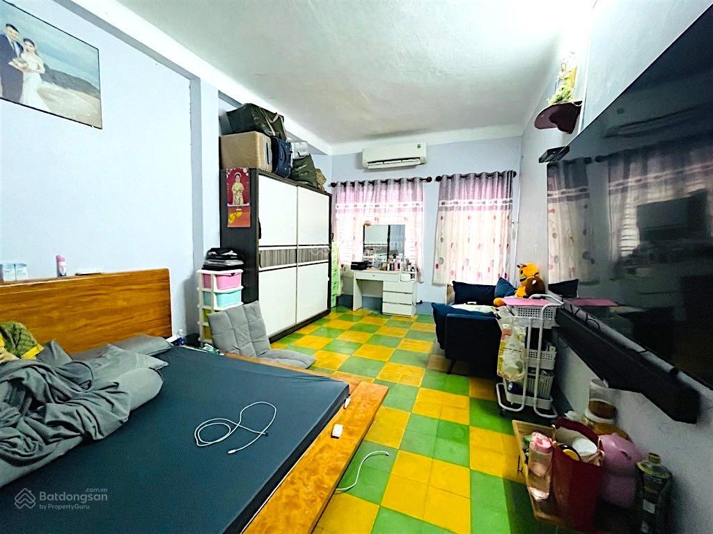 Mặt tiền nguyễn trọng tuyển  góc lê văn sỹ  51m2  4 tầng  mặt tiền kinh doanh  chỉ 13 tỷ18