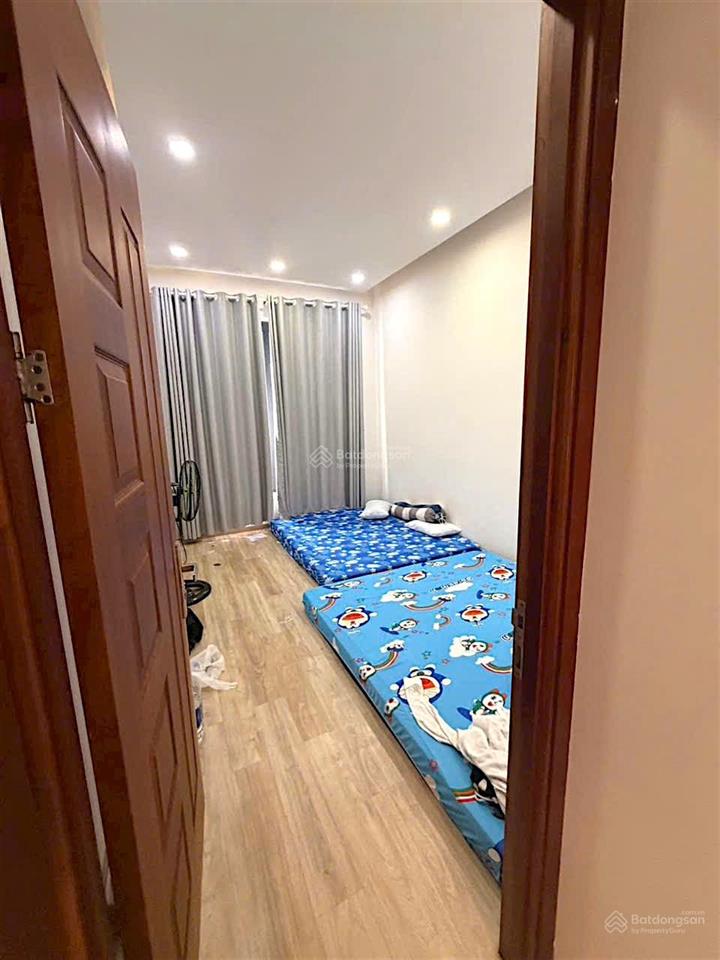 Bạch đằng  điện biên phủ giáp quận 1  40m2  3 tầng mới  gần 5 đh lớn  chỉ 5 tỷ 5