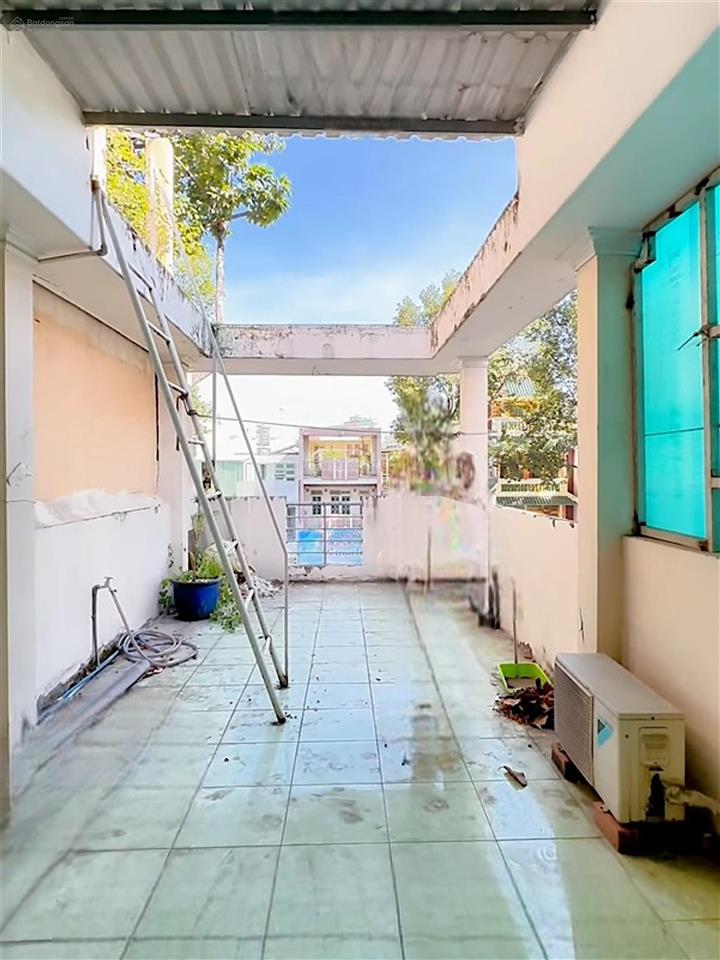 Mặt tiền 3 tháng 2 lề 6m, 2 mặt tiền, 56m2, 5 tầng, 7pn  mặt bằng kinh doanh. chỉ 15 tỷ 5
