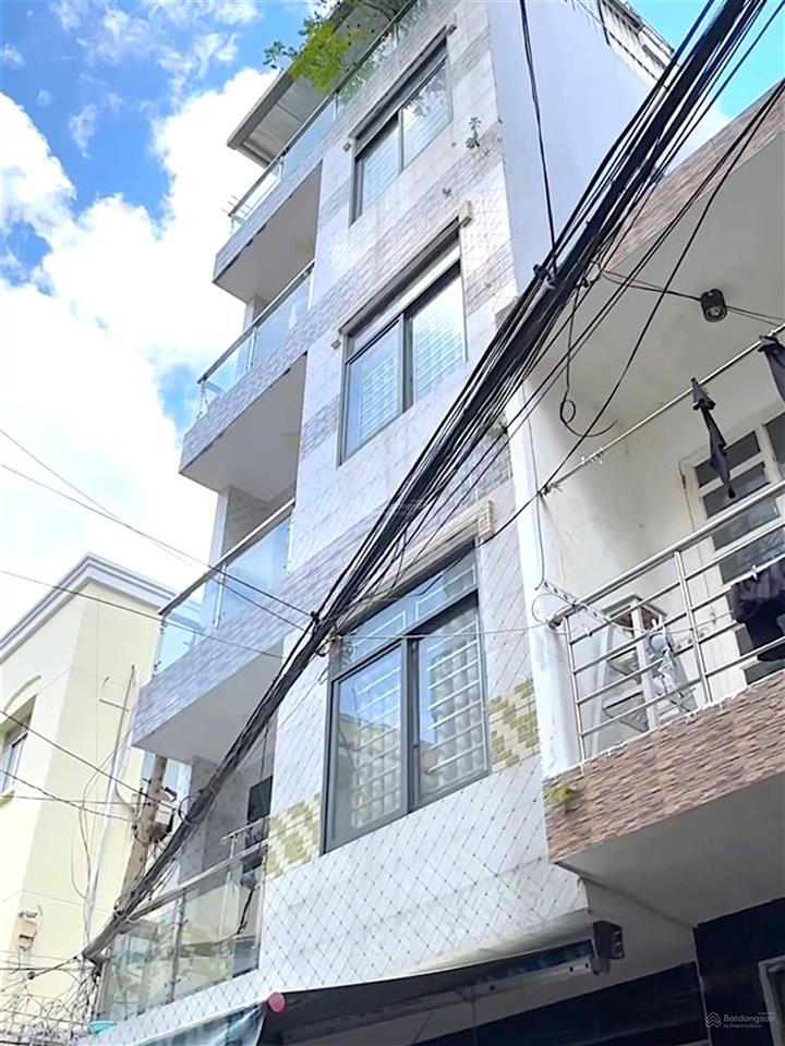 Lý thường kiệt quận 10  kề đh bách khoa  xe hơi thông  căn góc 5 tầng ngang 5m  chỉ 6 tỷ2