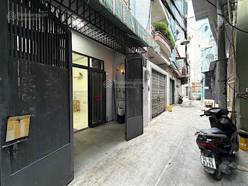 Hồng lạc phường 10 tân bình giáp quận 10 55m2 ngang 5m 2 tầng btct chỉ 6 tỷ2 tl