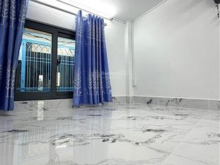 Tôn đản phường 8 quận 4  nhà mới 3 tầng  2pn  sổ riêng  chỉ 1 tỷ65