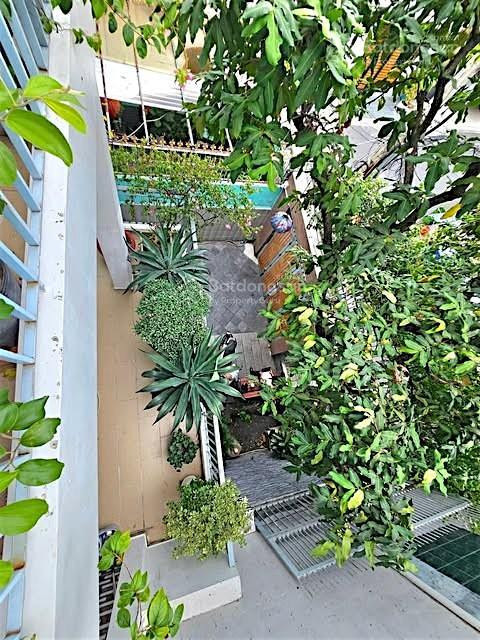 Biệt thự khu k300 nguyễn thái bình 210m² 4 tầng sân vườn đỗ 4 xe hơi chỉ 34 tỷ9