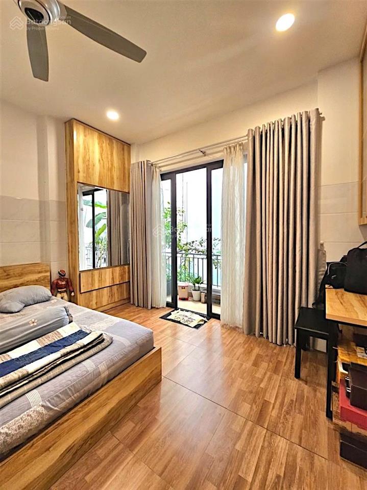 Biệt thự khu k300 nguyễn thái bình 210m² 4 tầng sân vườn đỗ 4 xe hơi chỉ 34 tỷ9