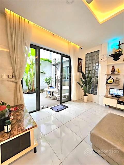 Biệt thự khu k300 nguyễn thái bình 210m² 4 tầng sân vườn đỗ 4 xe hơi chỉ 34 tỷ9