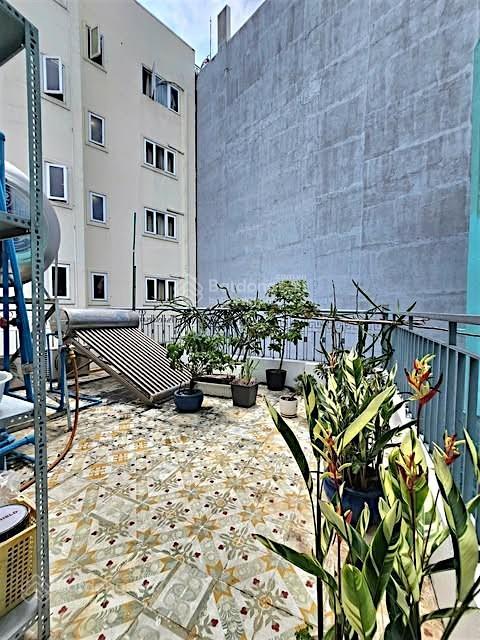 Biệt thự khu k300 nguyễn thái bình 210m² 4 tầng sân vườn đỗ 4 xe hơi chỉ 34 tỷ9