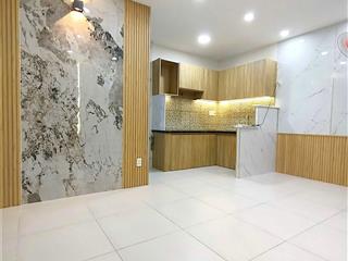 Nhà đẹp  đoàn văn bơ, quận 4 hẻm xe hơi gần mặt tiền 30m2 ngang gần 5m chỉ 3 tỷ 15 tl