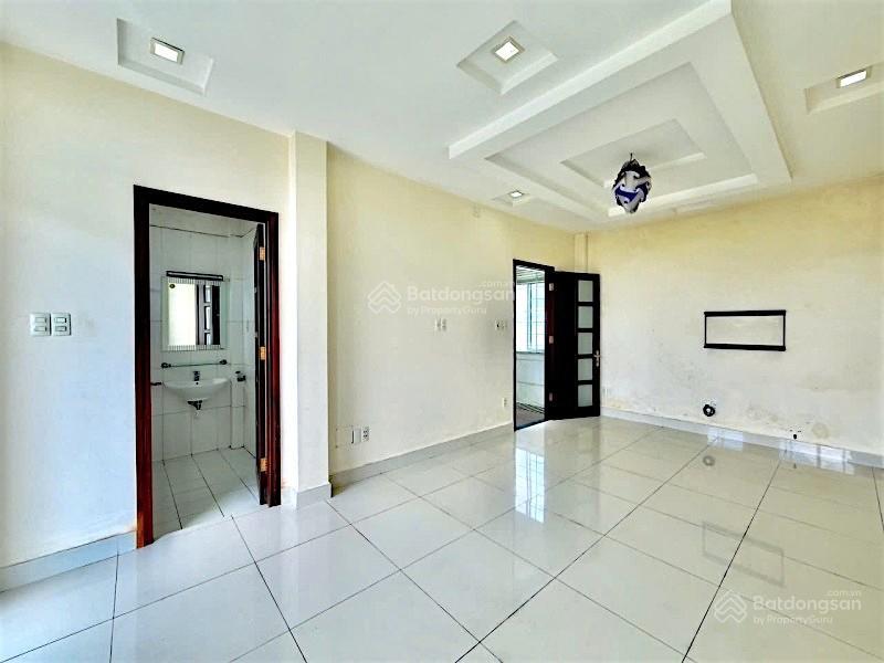 Mặt tiền phạm văn đồng, p.3 gò vấp ngang 5,8m hiếm 6 tầng 230m2 sàn chỉ 9,8 tỷ