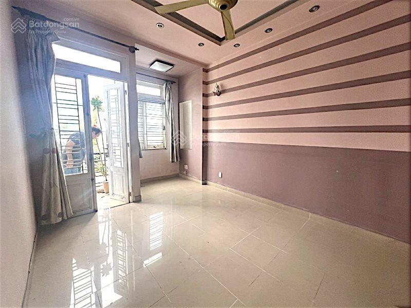 Nguyễn tất thành  gần cầu khánh hội  quận 4  53m²  4 tầng btct  xe hơi đỗ cửa  chỉ 5 tỷ 8