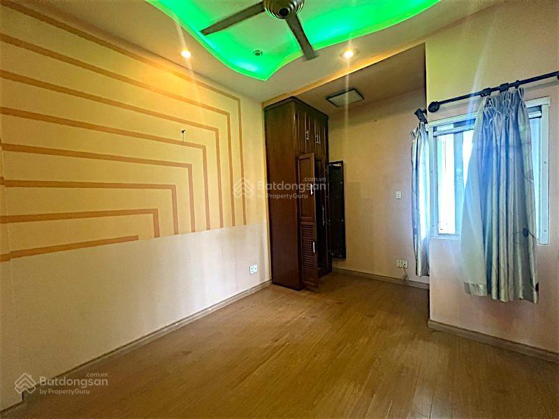 Nguyễn tất thành  gần cầu khánh hội  quận 4  53m²  4 tầng btct  xe hơi đỗ cửa  chỉ 5 tỷ 8