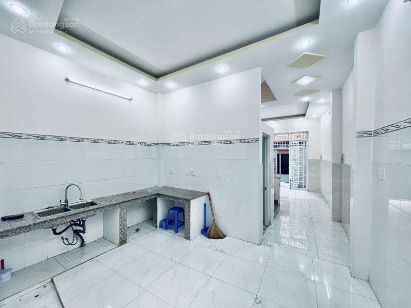 Nhà đẹp cách mạng tháng 8  tân bình  54m  ngang nở hậu  4 tầng kiên cố  chỉ 7 tỷ 7